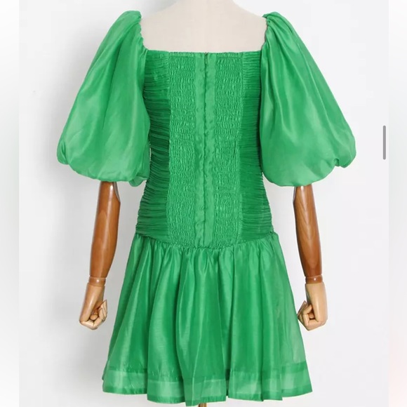 GREEN DRESS - Picture 3 of 3